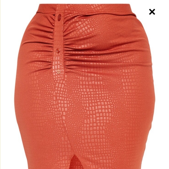 Brand new PrettyLittleThing Midi Skirt - Picture 1 of 8